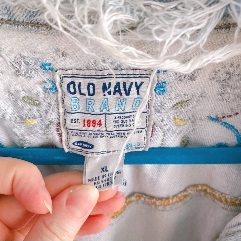 Old Navy Light Blue Embroidered Denim Jacket - Picture 3 of 8